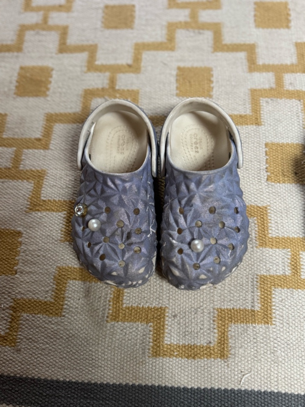 CROCS Kids Lavender Foam Geometric Clogs with Pearl Charms
